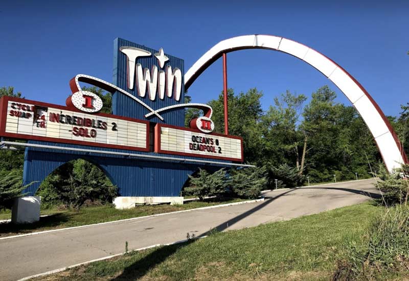 Kansas City's Best Movie Theatre