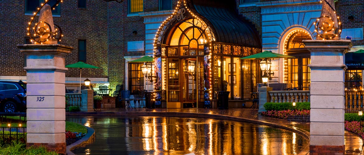 Raphael Hotel Exterior