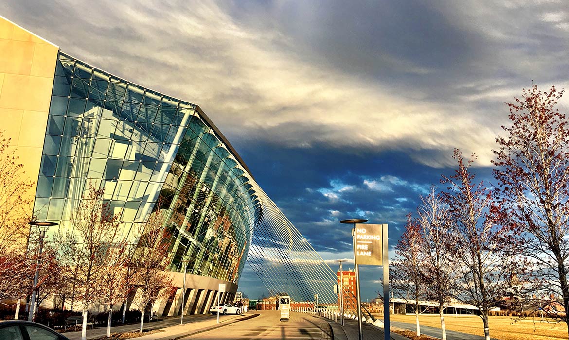 Kauffman Center for the Performing Arts, Kansas City